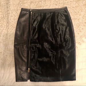 Massimo Dutti black leather/pony skirt size M